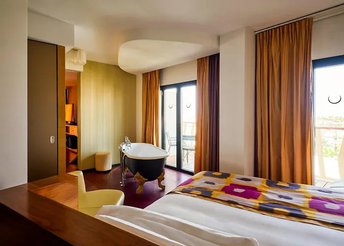 Bohemia Suites & Spa - Adults Only